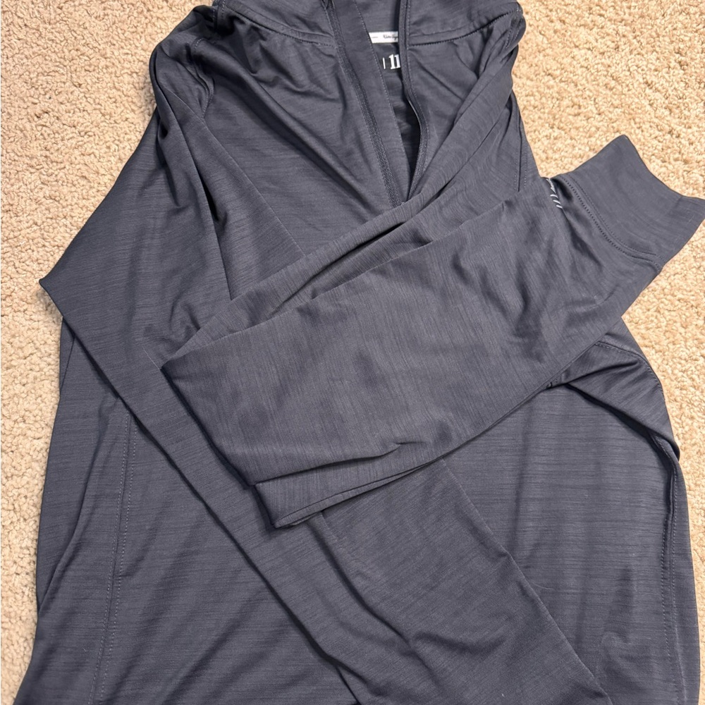 Walter Hagen Ladies Golf Quarter Zip Pullover 
- Size Small - Picture 4 of 5